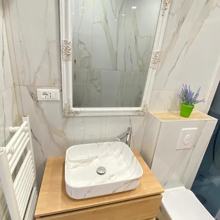 Apartment Lana *