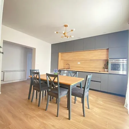 Apartment Lana Baska Voda