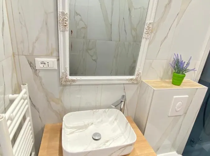 Apartman Lana *